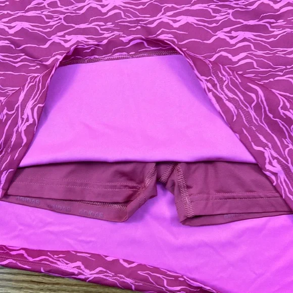 Like New! Adidas pink primegreen pink skirt. Women’s size XS - Picture 5 of 5